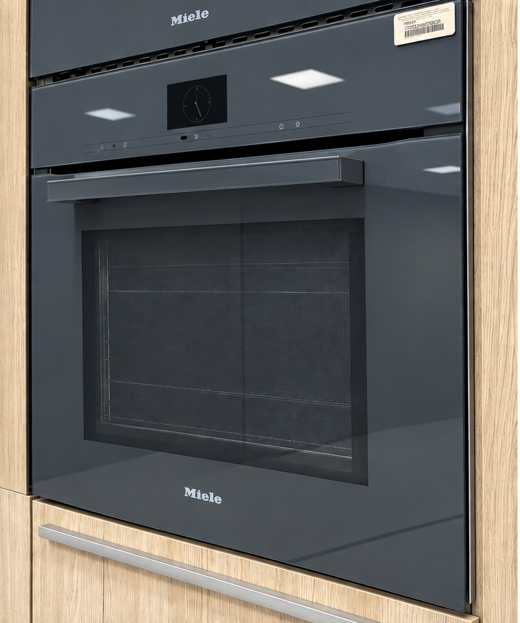 Appareils Miele aux reflets epures